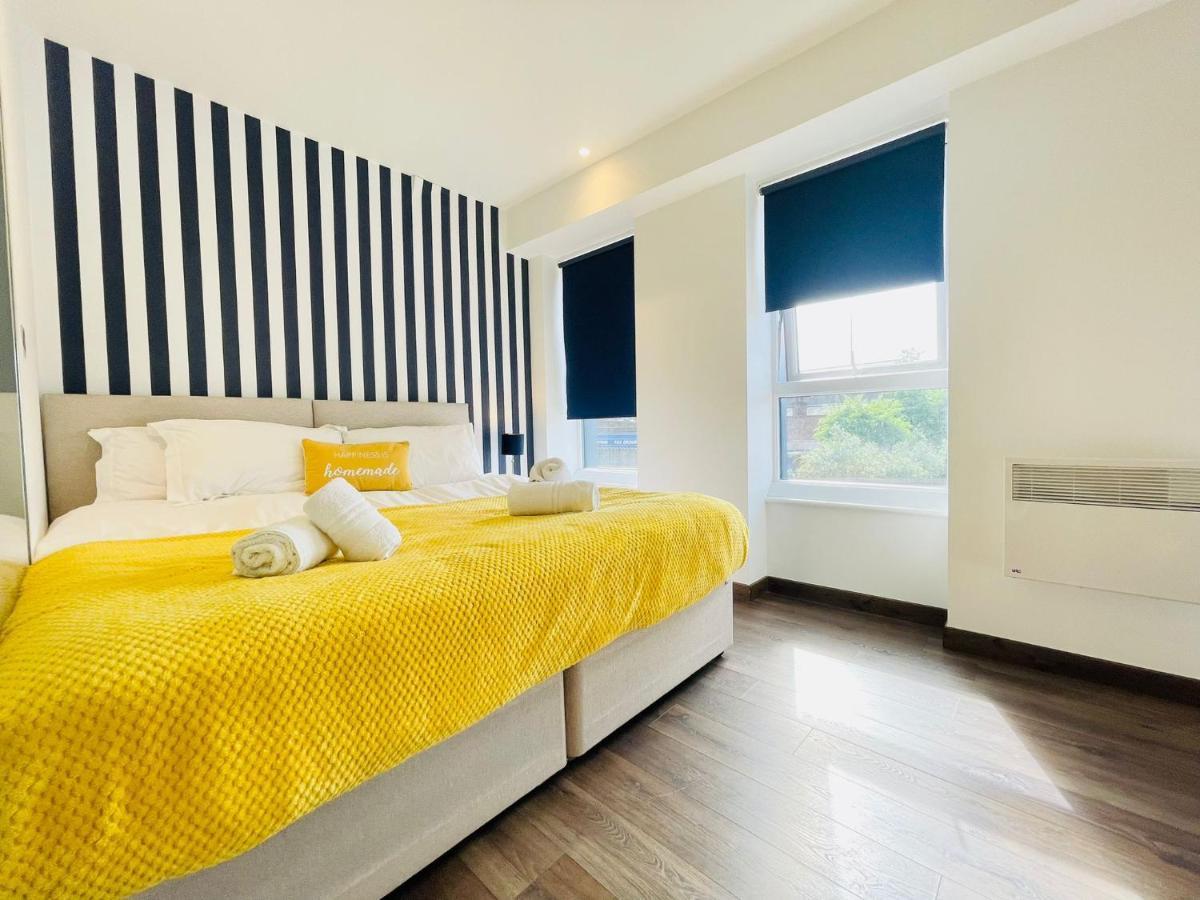 Park Street Apartment Luton By Hostaguest Eksteriør billede